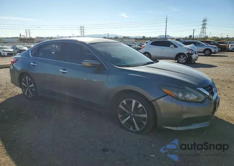 2016 Nissan Altima 2.5 из США, поврежденный, VIN 1N4AL3AP8GN355946